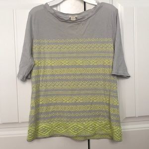 J.Crew Women’s grey yellow top XS half sleeve